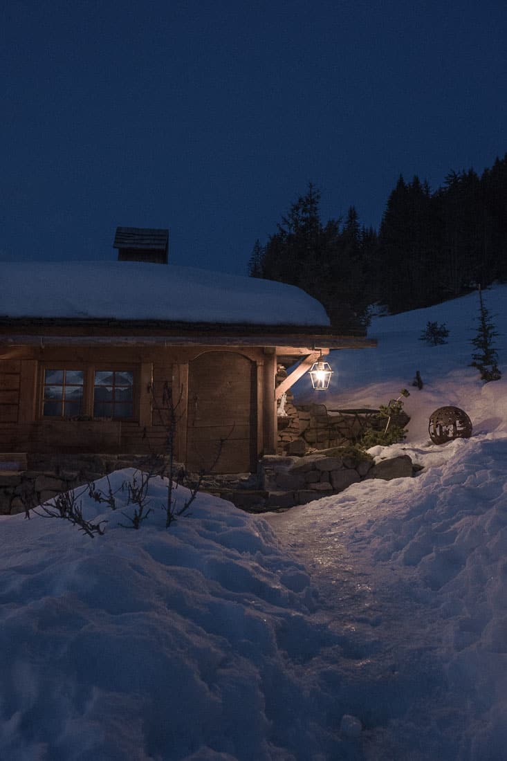 L'entrée du Chalet chambre d'hôtes pour 4 personnes à la Ferme des Vonezins à Thônes dans les Aravis en Haute-Savoie