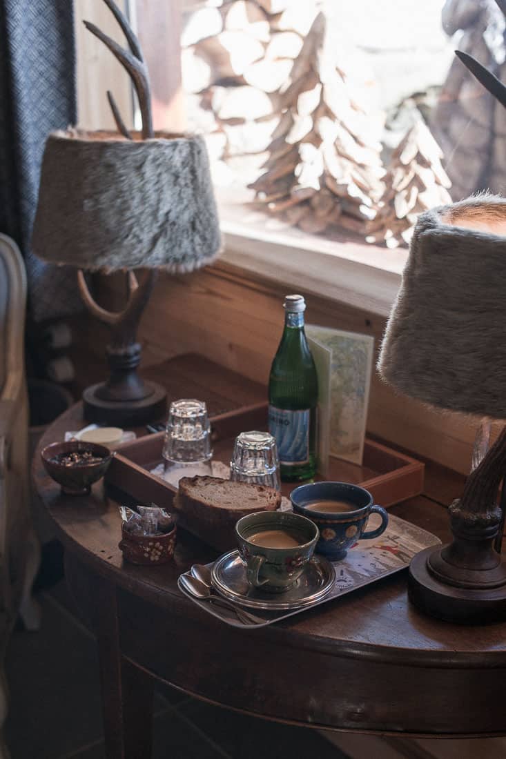 Petit déjeuner à la Ferme des Vonezins à Thônes dans les Aravis en Haute-Savoie