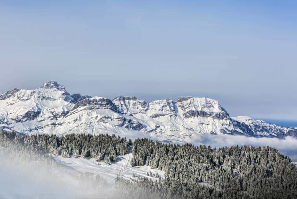 La Ferme des Vônezins votre hôtel de charme, chalet-chambres d’hôtes, spa & restaurant d’alpage dans les Aravis à Thônes en Haute-Savoie entre le Lac d’Annecy, la Clusaz & le Grand-Bornand